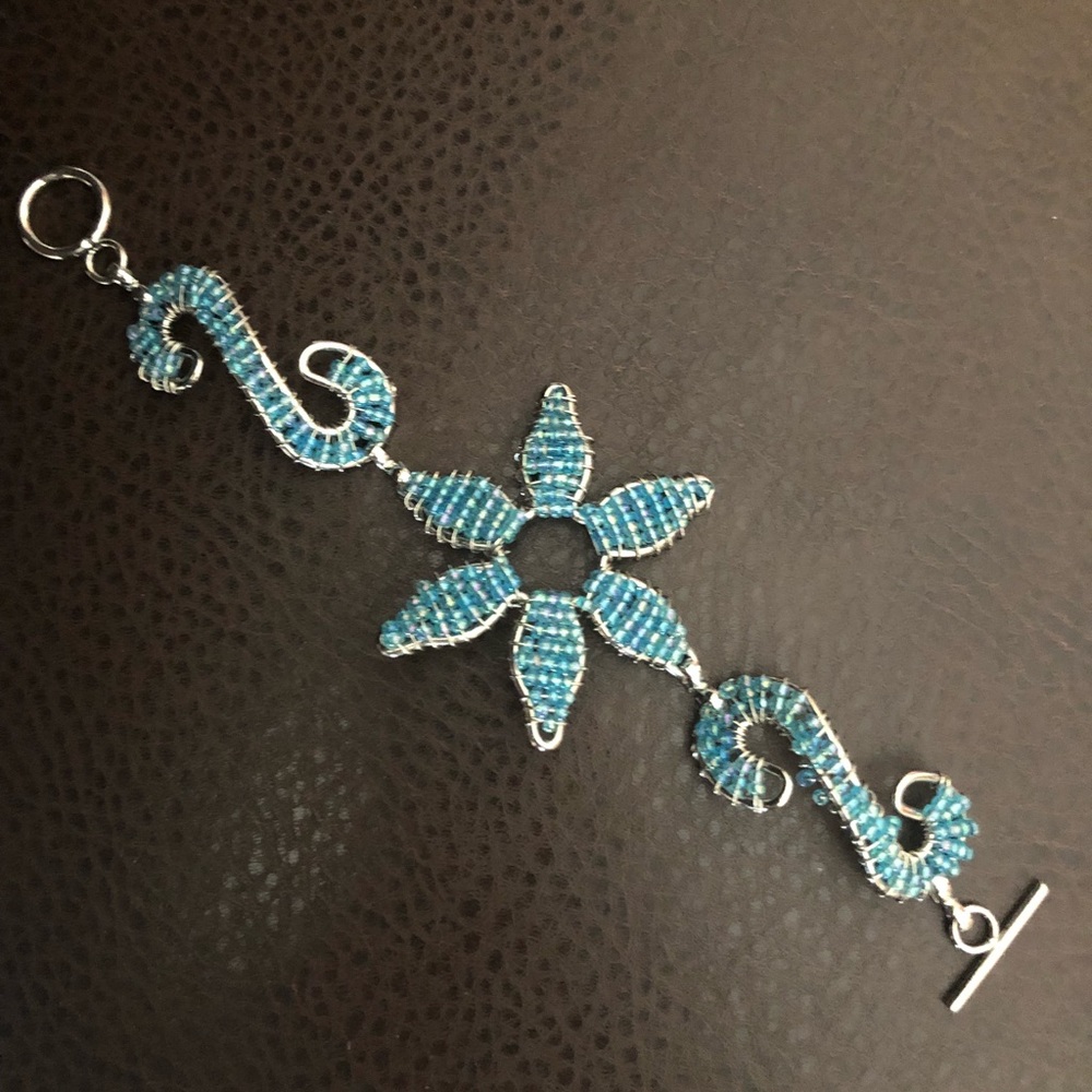 Beaded bracelet